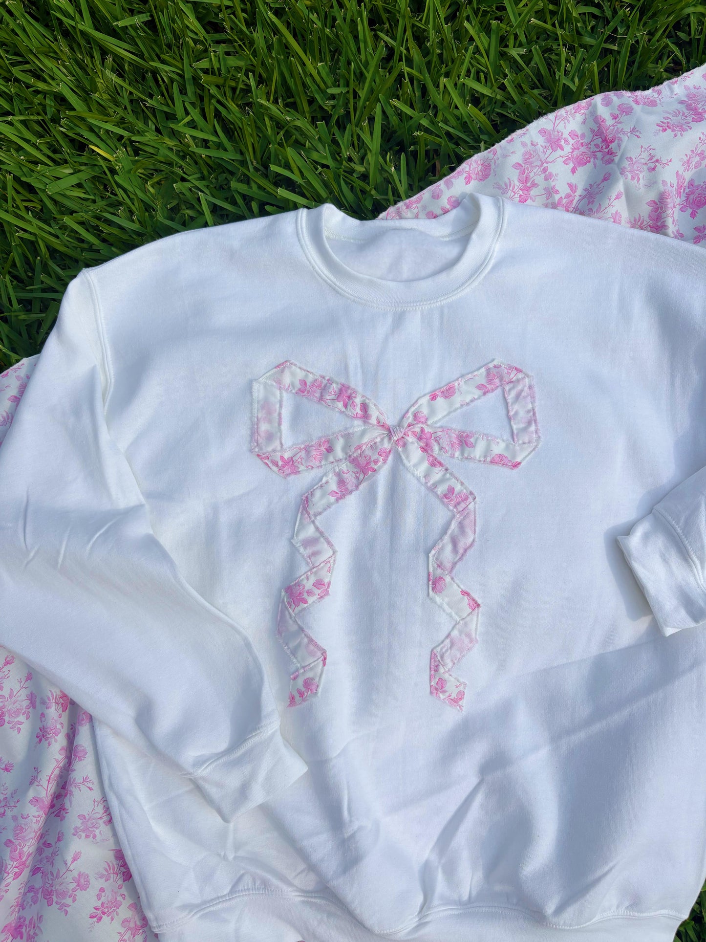 Floral Darling Bow Sweatshirt